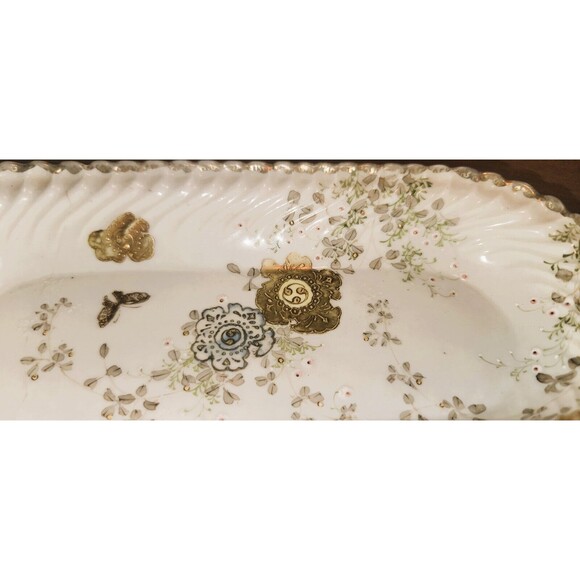 Antique Fine Bone China Serving Dish, w scalloped sides, real gold guilt flowers - Picture 4 of 12